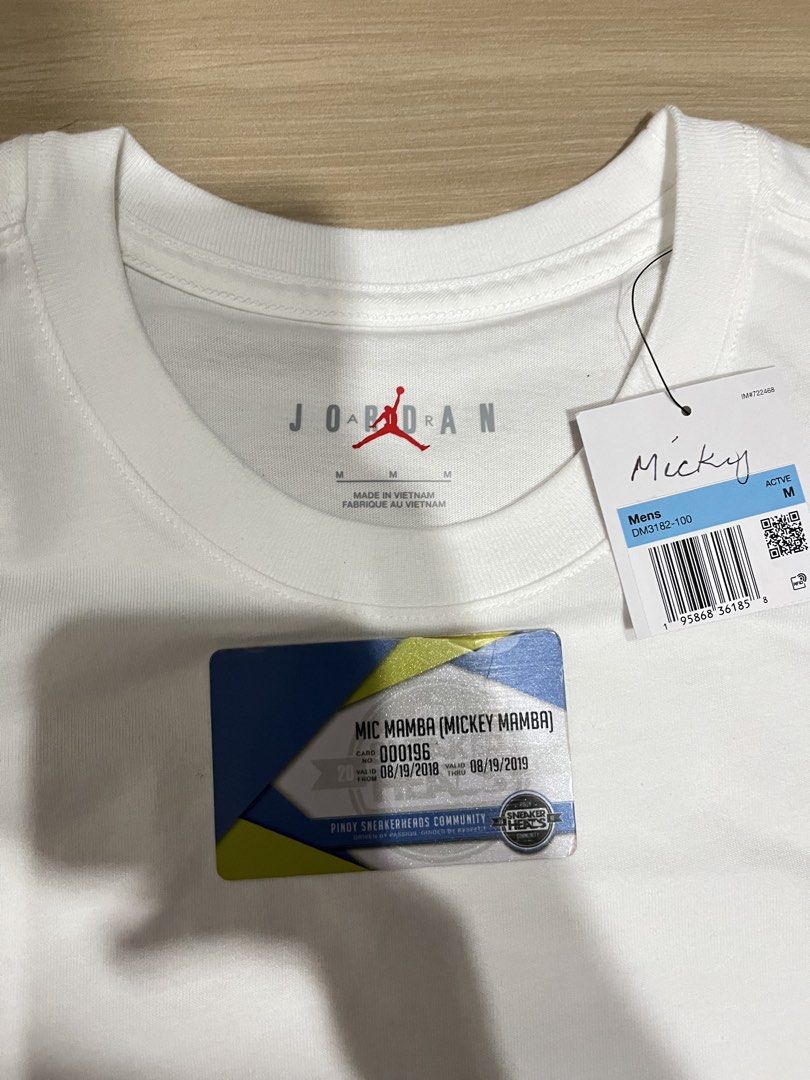 Jordan Air Shirt White Medium (Category: Tshirts & Polo Shirts ) located in Taguig. Submitted by micmamba24 (Listing ID 1433197492, Image 2). Description: FOR SALE ONLY (NO TRADES): BRAND NEW WITH TAGS BELOW SEP ORIGINAL/AUTHENTIC/LEGIT Jordan Air Shirt White Size Medium SRP: $35 (Bought in US) My Price: P1,200 only Meetups: Makati or BGC, Taguig area RFS: Decluttering For delivery, buyer should shoulder all the fees. PM, text or call me for fast