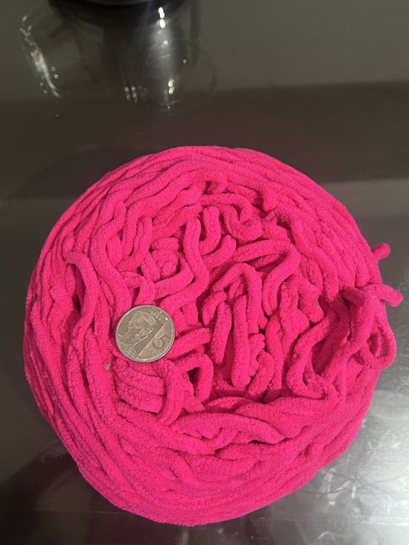 Large Fluffy Yarn (Category: Plushies & Soft Toys) located in Quezon City. Submitted by nmxni (Listing ID 1433002102, Image 2). Description: - Pink - Very big - Fluffy.