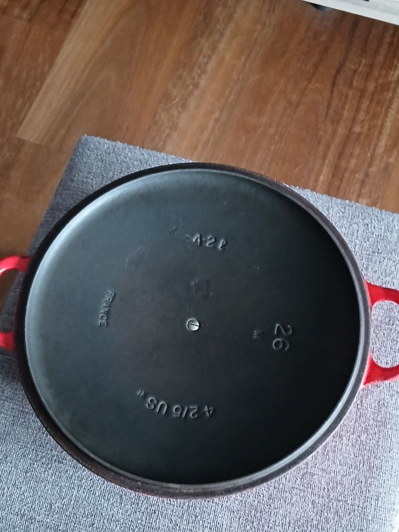 Le Creuset 26cm Soup Pot - Cherry Red459897116463605761