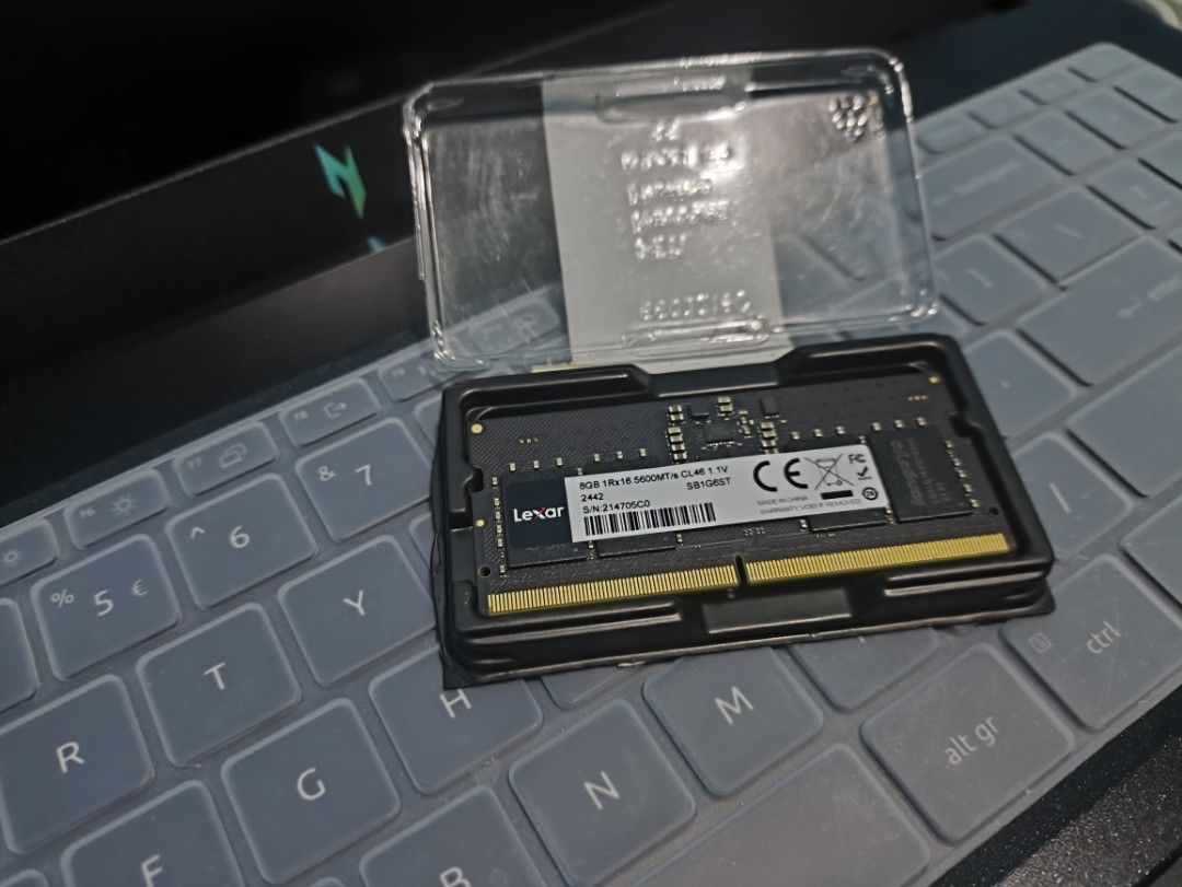 LEXAR SODIMM RAM DDR5 5600 MTS (Category: Computer Parts) located in Manila. Submitted by jai_rzriv3ra (Listing ID 1433188728, Image 1). Description: one month old tinest lang once sa gaming laptop ko tas binalik na ulit. Bought for original price no original box pero nilagay ko sa kingston case ko RFS - Decluttering.