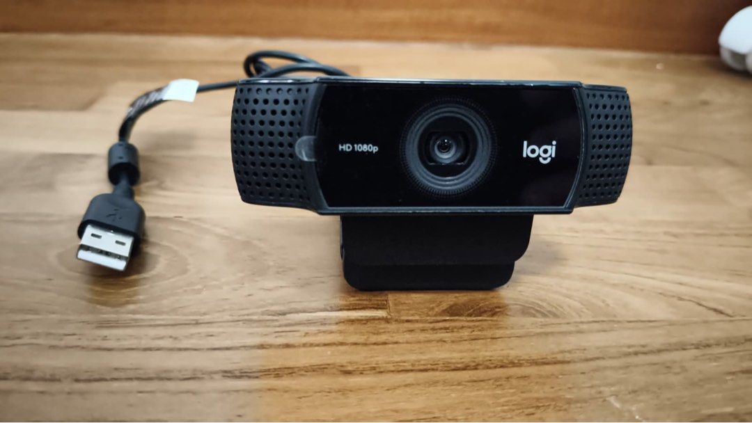 Logitech C920s HD 1080p Webcam439443537852508160