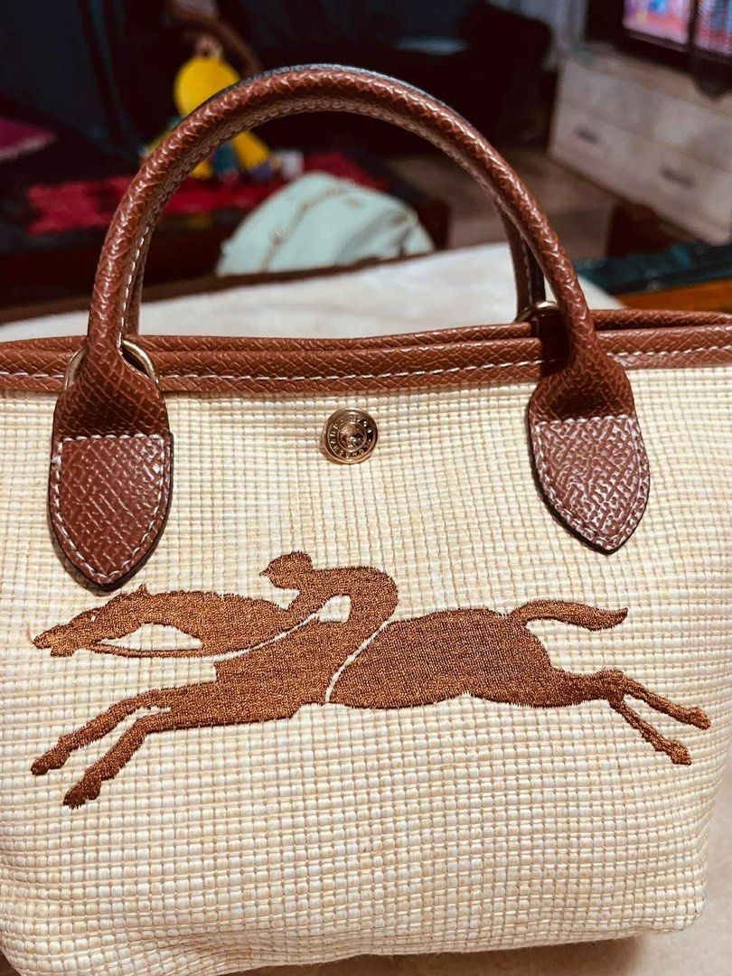 Longchamp Le Panier Pliage Small Basket Bag Brown (Category: Ear Care) located in Mandaue City. Submitted by chuchi152615 (Listing ID 1433192622, Image 3). Description: .