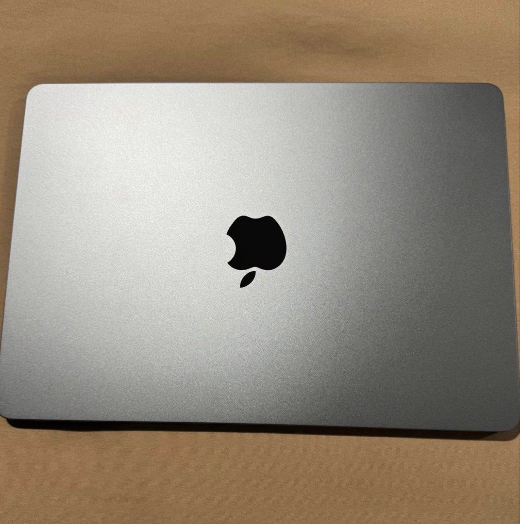 MacBook Air 13.6-inch M2 Chip (Category: Laptops & Notebooks) located in Manila. Submitted by elmiideasis (Listing ID 1433176445, Image 1). Description: - MacBook Air with M2 chip - 8GB unified memory - 512GB SSD storage - 13.6-inch Liquid Retina display - Two Thunderbolt / USB 4 ports - Headphone jack - Full-size backlit keyboard with Touch ID - In good working condition - Includes original box and charger Please read!! Selling! The specificatio