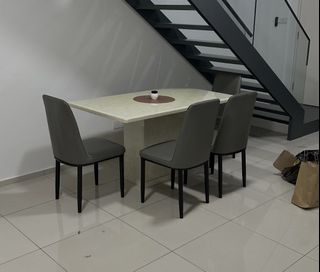 (Category: ) located in . Submitted by hazemfrihat (Listing ID 1433102788, Image 1). Description: .