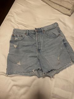 (Category: ) located in . Submitted by alexisyn (Listing ID 1433141141, Image 1). Description: .