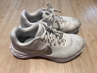 由 lukerolex (刊登 ID 1433087858，圖片 1) 提交，位於 的 (類別：)，說明：。