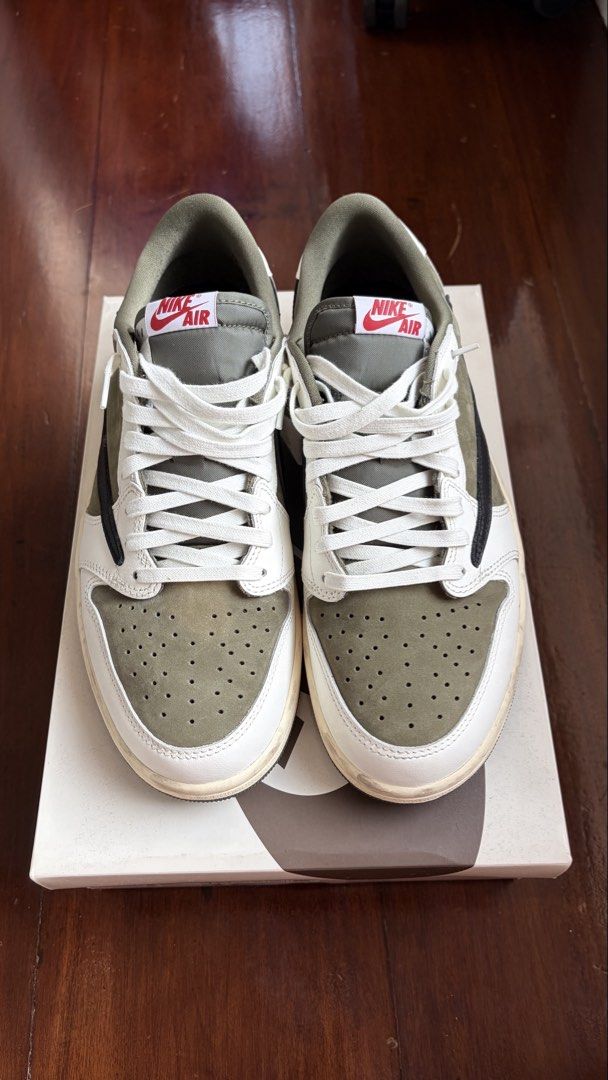 Nike Air Jordan 1 Low Travis Scott (Medium Olive) (Category: Sneakers) located in Davao. Submitted by maideclutters21 (Listing ID 1433091742, Image 2). Description: ▪️Used around 5 times ▪️Message me for more photos ▪️Authentic with receipt ▪️Location: Davao City Can ship nationwide care of buyer.