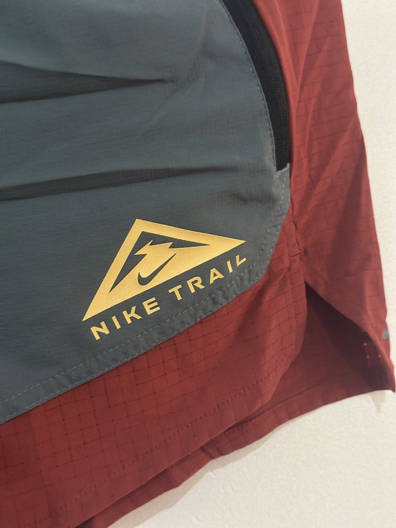 Nike Trail Dri-FIT Flex Stride Shorts - Gray/Brown - Small (Category: Activewear) located in Naga. Submitted by nomadx (Listing ID 1433144739, Image 3). Description: .