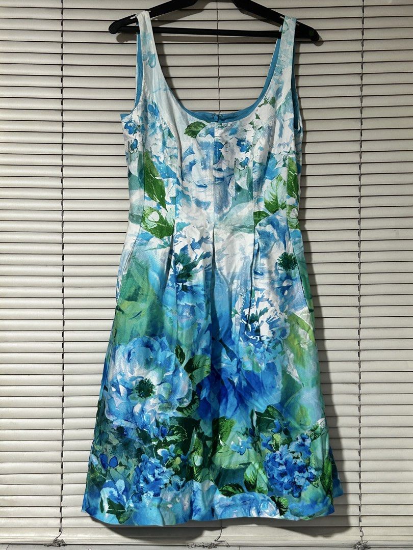 Nine West Blue Floral Dres (Category: Dresses) located in Quezon City. Submitted by icaaa-sells (Listing ID 1433079567, Image 1). Description: Dimes: Length from Shoulder: 35in Waist: 14in RFS: Decluttering MOP: GCash/BDO/BPI Shipping fee care of buyer: Grab/Mr Speedy/LalaMove or GGX/J&T Seller location: 📍West Triangle, Quezon City - Nine West dress - Floral print (blue and green) - Sleeveless - Made in the Philippines - Great for summer or spec