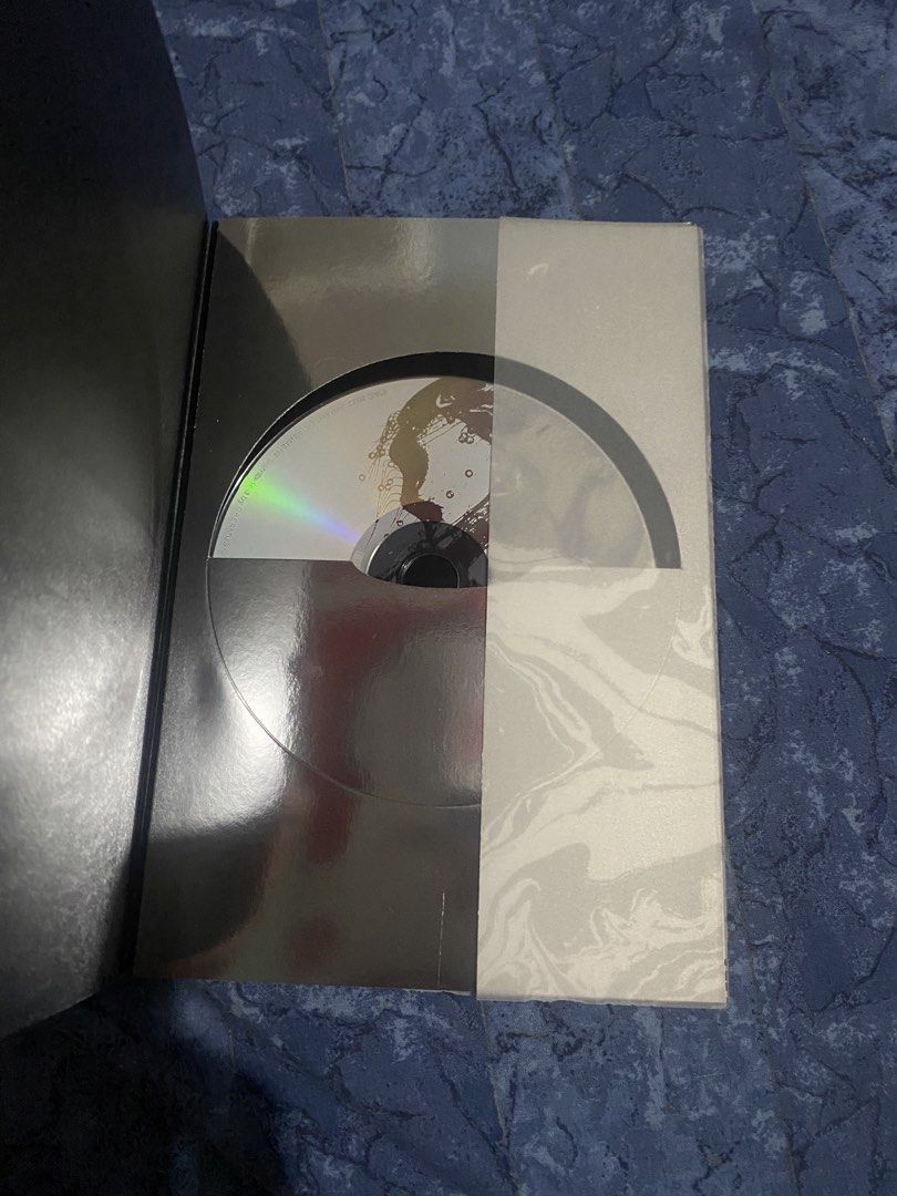NMIXX - ADMARE 1st Single Album (Category: CDs & DVDs) located in San Pedro. Submitted by lovivilyy (Listing ID 1433164252, Image 2). Description: ADMARE 1st Single album. Includes CD and photobook and Jini photocard.