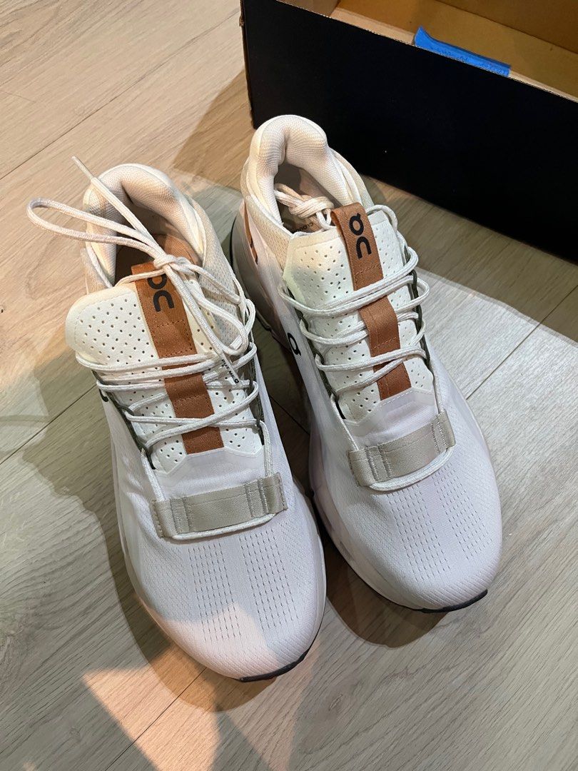 On Cloudnova 2.0 (Category: Sneakers) located in Manila. Submitted by tansells_ (Listing ID 1433093597, Image 2). Description: On Cloudnova 2.0 ✨ Details - Brand New (Never Used) 🌟 - Color: Ivory & Sphinx - Size: US 9.5 | UK 8.5 - No Box 💵 Price: - ₱9,990 (Market Price ₱11,000) 📍 Meet up within Manila area (you may check/inspect as much as you want) 🚚 Can do delivery (Location: Pandacan, Manila).