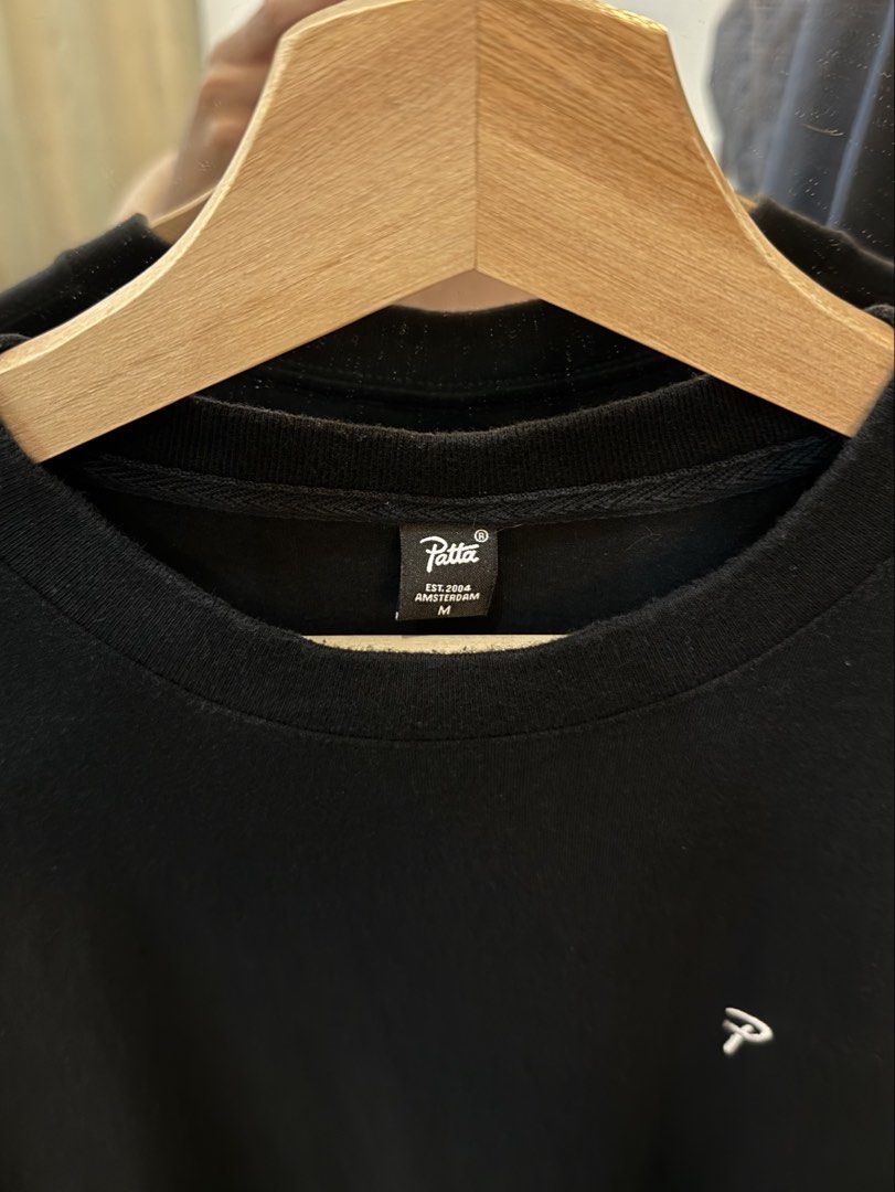 Patta Basic Script P Tshirt (Category: Tshirts & Polo Shirts) located in Kangar. Submitted by amnysrf (Listing ID 1433136684, Image 3). Description: Patta Basic Script P Tshirt for sale Size M Condition 9/10 Pit 21.5-22 Labuh 28.5 Rm100, pm if interested.