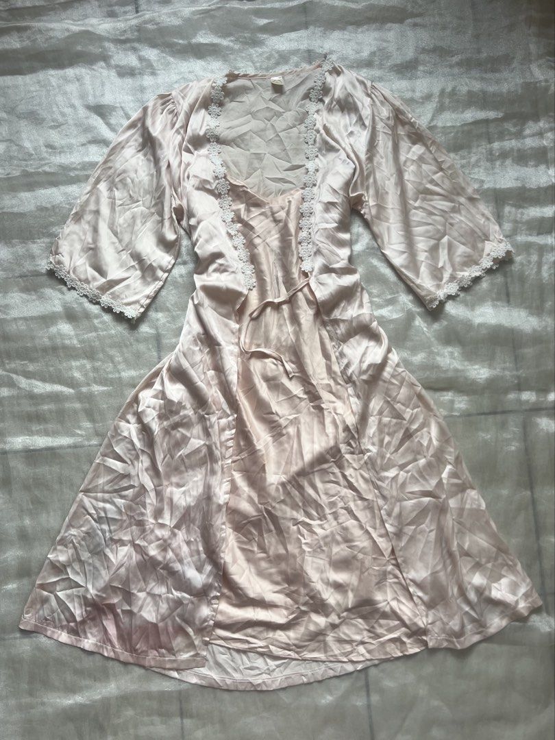 Peach Satin Dress with Robe (Set) (Category: Undergarments & Loungewear) located in Quezon City. Submitted by mei_declutters (Listing ID 1433161419, Image 1). Description: Code Peach Robe Set Brand: —— Size: S-L Flaws: some pink stains.