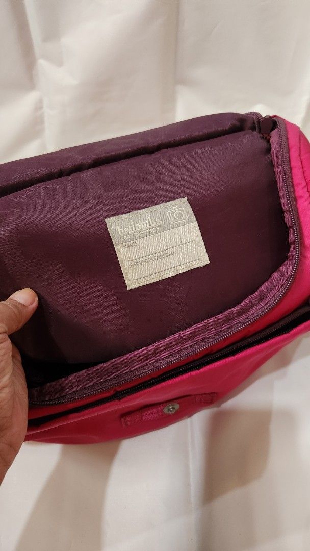 Pink Camera Bag Hello Lulu (Category: Camera Bags & Carriers) located in Antipolo. Submitted by luislasi (Listing ID 1433151569, Image 3). Description: Hellolulu Pink camera bag. Hong Kong Brand.