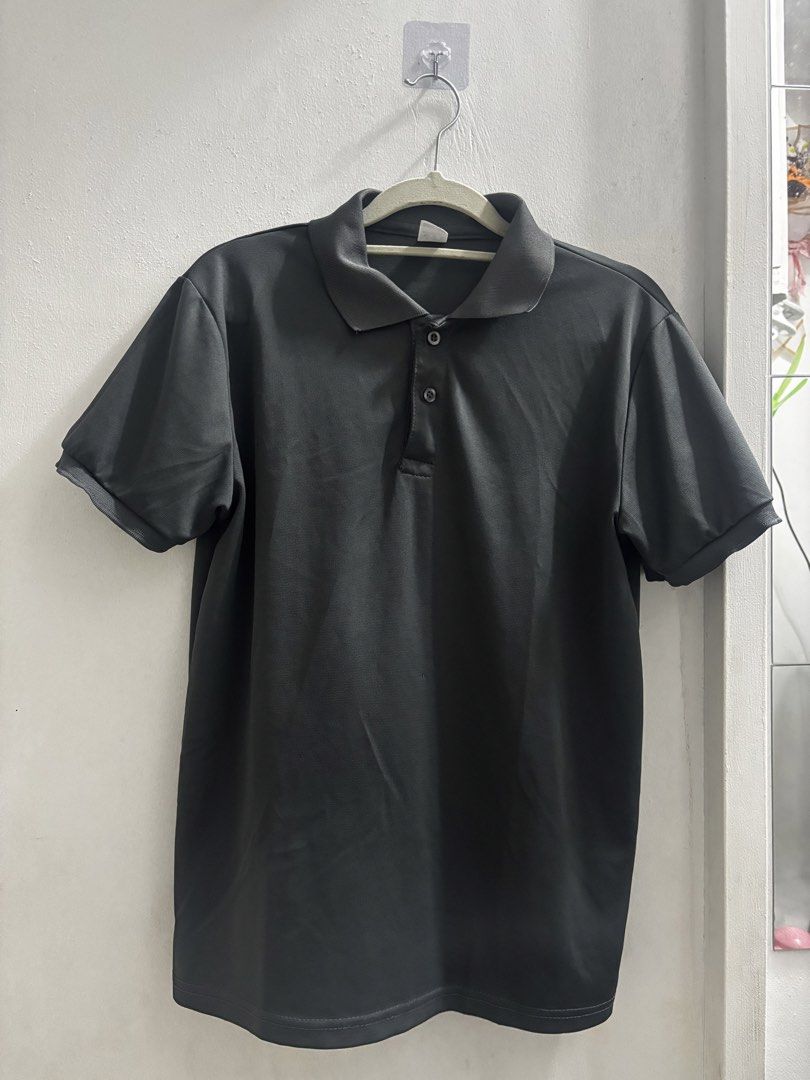 Plain Polo Shirt - Dark Grey and Brown (Category: Tshirts & Polo Shirts ) located in Quezon City. Submitted by baristaseller (Listing ID 1433122801, Image 1). Description: - Classic polo shirt - Available in dark grey and brown - Collared neckline - Short sleeves - Three-button placket - Made from smooth fabric - Suitable for casual and semi-formal occasions - Easy to mix and match • ₱140 each but for both ₱ 250.00.
