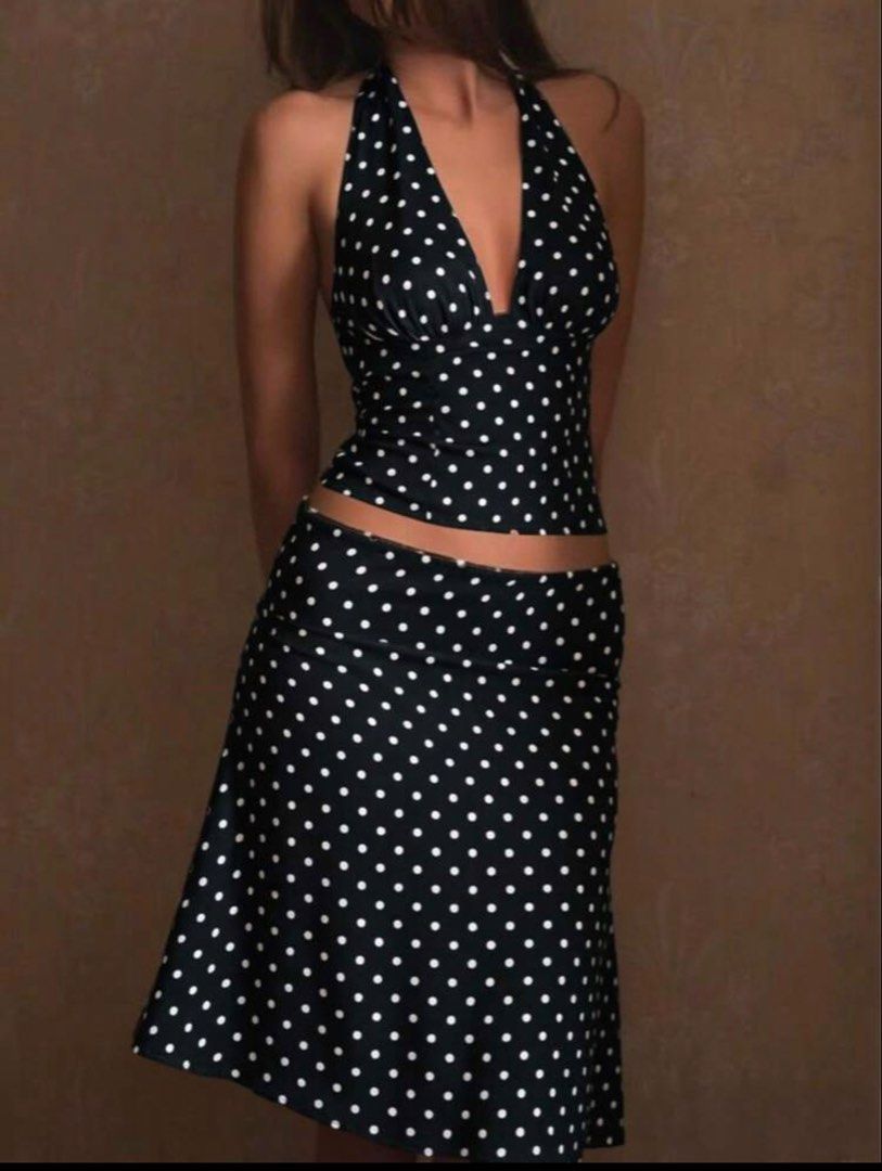 Polka Dots Terno Set (Top & Skirt) (Category: Dresses) located in San Pedro. Submitted by a_styles (Listing ID 1433143741, Image 1). Description: ⭐️ Worn once ⭐️ M (check size chart) ⭐️ No when worn pics ⭐️ 300 for each, 550 for both! 📍Pacita, San Pedro, Laguna MOP💰: GCASH/Maya/SeaBank/BPI MOD🚚: Lalamove/JNT .