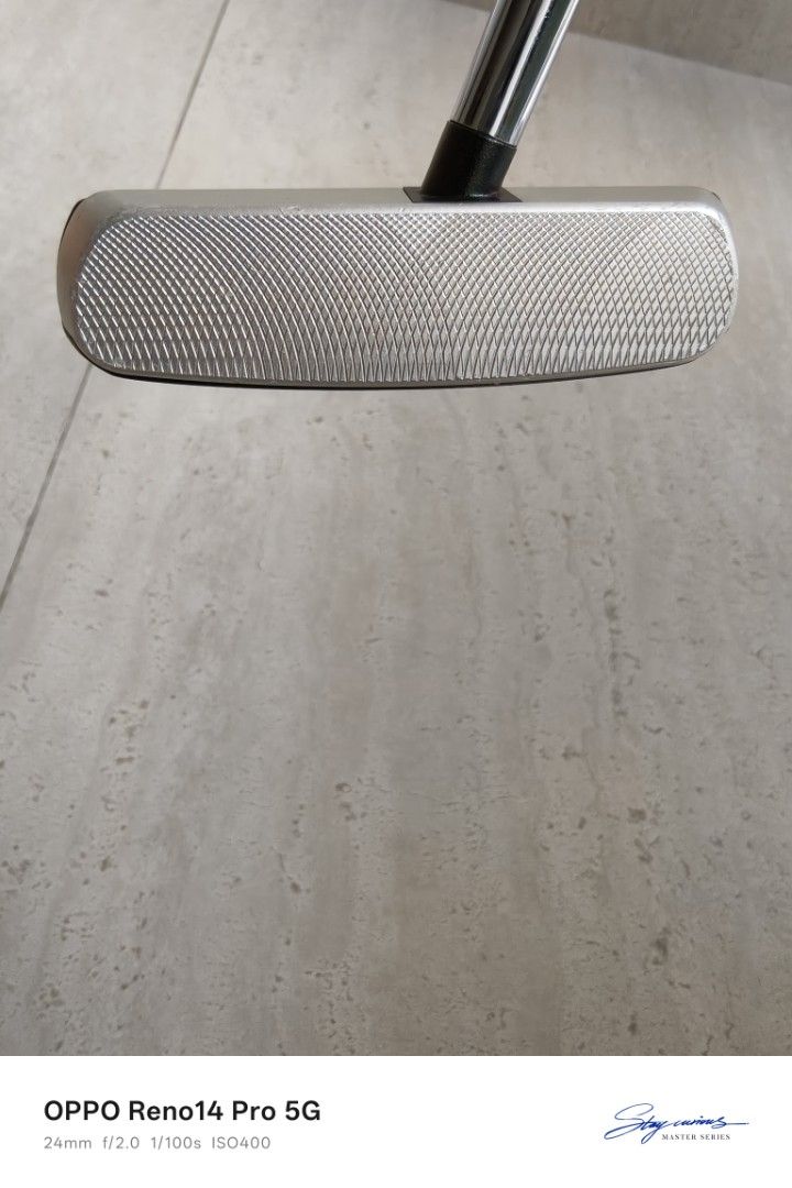 PRGR Silver Blade B3 04CS Golf Putter (Category: Golf) located in Singapore. Submitted by jlsicc (Listing ID 1433030727, Image 3). Description: - PRGR Silver Blade B3 04CS golf putter - Red and white grip with "Ultimate" print - Includes head cover - Cash only. No digital payment. .
