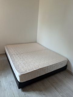 (Category: ) located in . Submitted by frenchstudent (Listing ID 1433009493, Image 1). Description: .
