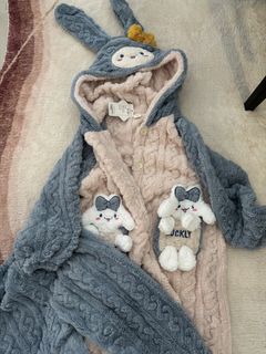 (Category: ) located in . Submitted by alexandra_11 (Listing ID 1433022110, Image 1). Description: .