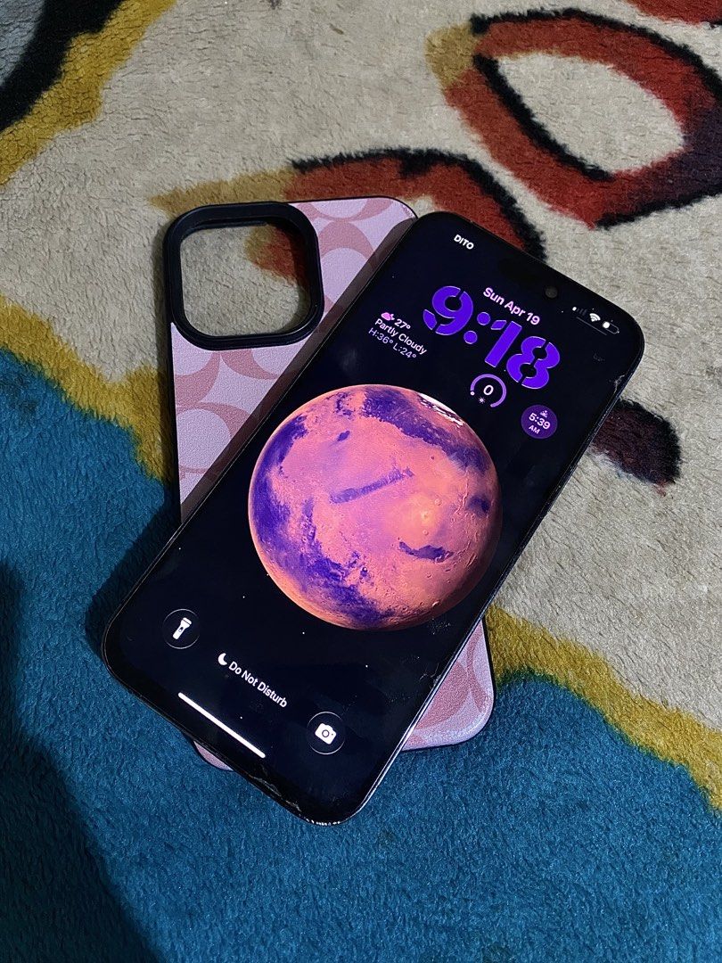 SALE OR SWAP SA HIGHER UNIT (Category: iPhone 14 Series) located in San Isidro. Submitted by cosmic.nikks (Listing ID 1433147465, Image 2). Description: SWAP ONLY SA 14 PRO PATAAS. ADD CASH OR STRAIGHT SWAP. iPhone 14 Pro Max – 128GB Battery Health: 79% • Clear front and rear cameras • True Tone – working • Face ID – working • Camera replaced (original, via Power Mac) ISSUE ‼️ • LCD replaced (unknown) — with occasional minimal flicker, very quick