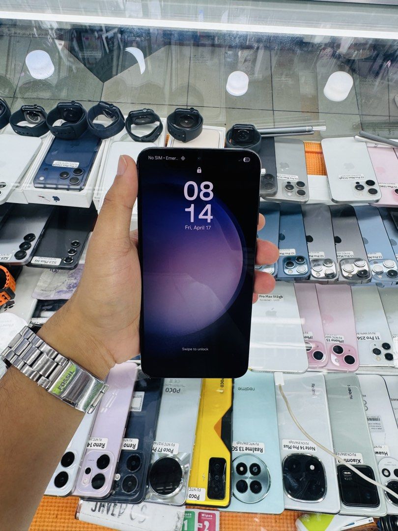 Samsung S23 Plus 8/512GB Openline NTC Approved (Category: Samsung) located in San Juan City. Submitted by Khalidmgdla08 (Listing ID 1433085535, Image 3). Description: FOR SALE | TRADE/SWAP Price: 22,999 On hand: S23 Plus✔️ 8/512GB ✔️ OPENLINE ✔️ NTC APPROVED ✔️ 100% Original ✔️ 99% Makinis ✔️ 99% Smooth ✔️ NOT REFURB ✔️ NO HIDDEN ISSUES ✔️ NEVER BEEN REPAIRED ✔️ TEST TO SAWA✔️ FREE 3-UTOOLS ✔️ ANY MODEL OF IPHONE AND SAMSUNG ARE AVAILABLE! ✨ We a