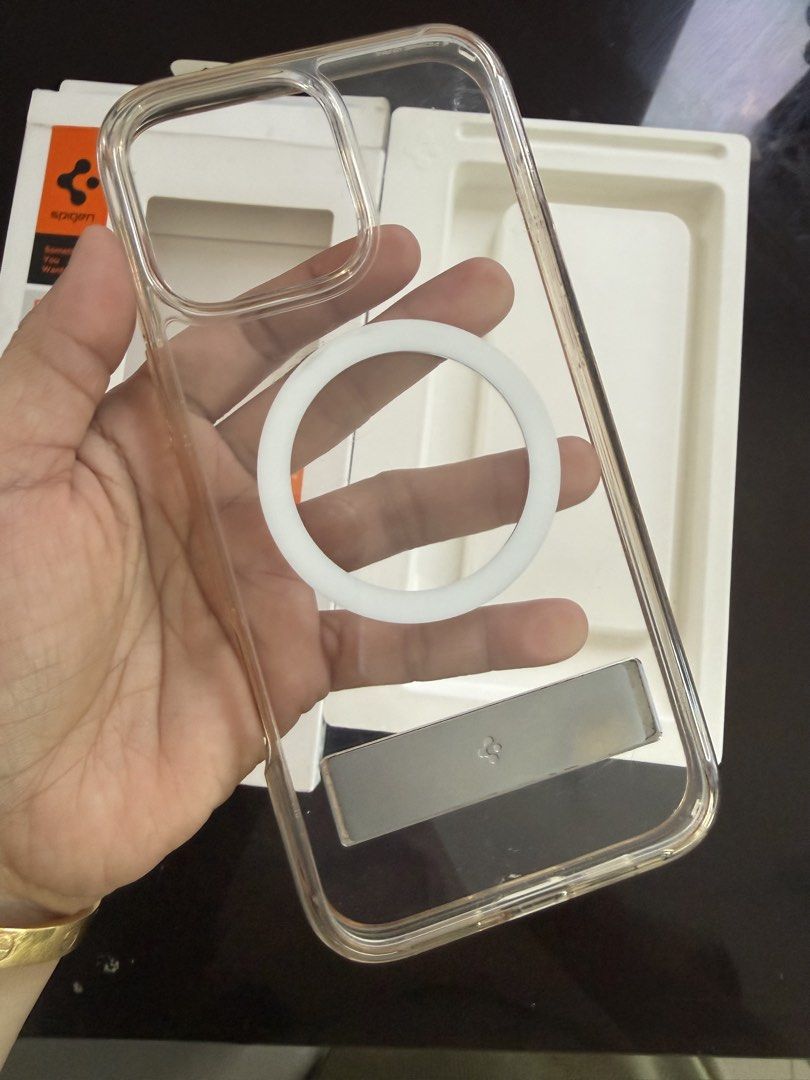 Spigen slim armor essential s 16 promax case with stand (Category: Cases & Sleeves) located in Manila. Submitted by aneajmik (Listing ID 1433040837, Image 2). Description: - Spigen Slim Armor Essential S case for iPhone 16 Pro Max. - Clear design. - Built-in stand for convenient viewing. - MagFit compatible. - Provides stylish protection..