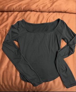 (Category: ) located in . Submitted by opheliapreloved1 (Listing ID 1433194661, Image 1). Description: .