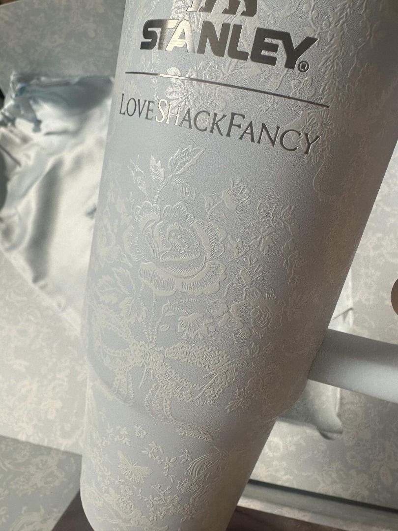 🎁STANLEY Glacier Blue Embossed Print Lace Bow Insulated Tumbler | 40oz Large Capacity Travel Mug (Category: Water Bottles & Tumblers) located in Singapore. Submitted by fashion.luxe (Listing ID 1433168337, Image 3). Description: ✨Full set of gift packaging. ✨Estimated delivery time: about 5 days. Sorry for the urgent order. .