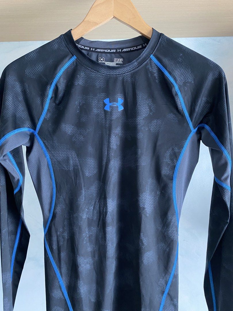 Under Armour Heat Gear Compression Top Long Sleeves (Category: Activewear) located in Taguig. Submitted by reviverevolution (Listing ID 1433092622, Image 1). Description: - Under Armour Heat Gear Compression Top Long Sleeves - Color: Black/Blue - Size: Small - Measurement: pit to pit 15 3/4 inches; length 26 inches - Payment Methods: GCash / BPI / BDO - Delivery via LBC / J&T pick-up / Lalamove pick-up. Delivery fee and pick-up booking c/o buyer.