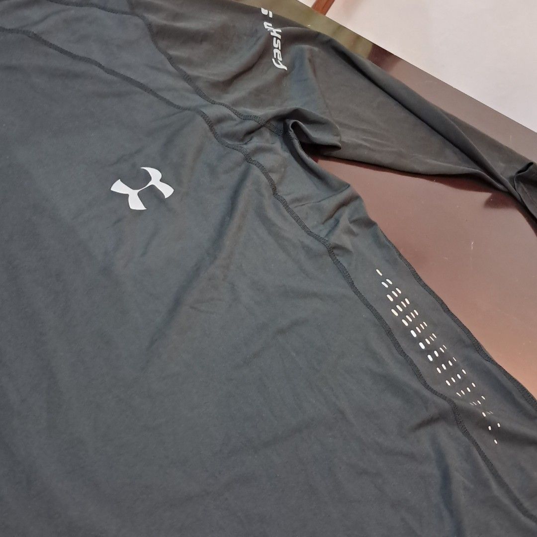 Underarmour Compression Longsleeves (Category: Activewear) located in Davao. Submitted by koroouu (Listing ID 1433134179, Image 2). Description: .