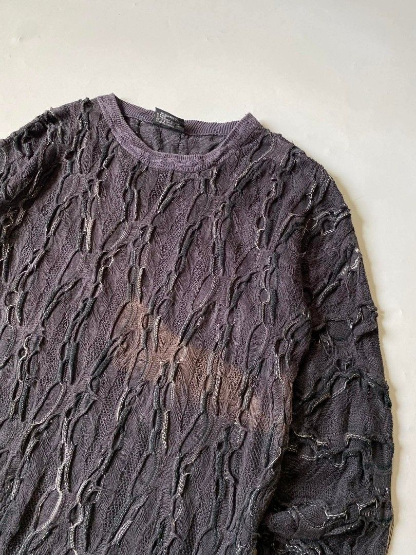 Vintage Coogi 3D Knitted Navy (Category: Coats, Jackets and Outerwear) located in Baguio. Submitted by themgarbage (Listing ID 1433041096, Image 3). Description: Condition:Great Size Tag:L *Discoloration Width:24.5 Length:28.5 Shoulder:24 Sleeve:27.