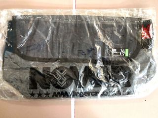 （分類：）位於 。 由 hksam1997 提交（商品編號 1429670057，圖片 1）。簡介： 。