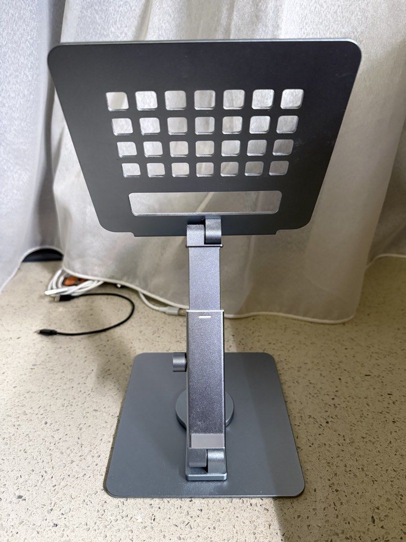Adjustable Aluminum Laptop Stand444570191958517761