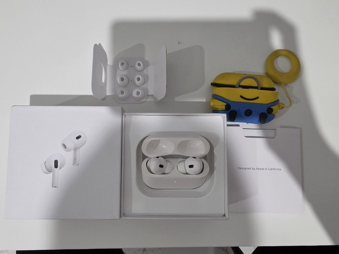 Apple AirPods Pro (2nd Generation)
