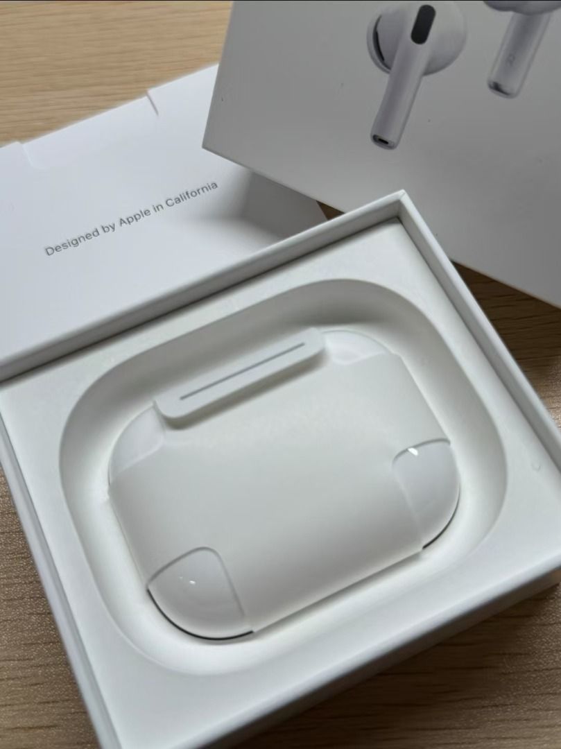 Apple AirPods Pro 3415873415376414721