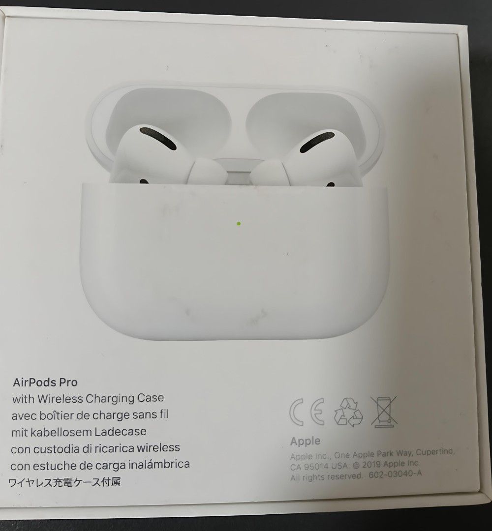 Apple AirPods Pro with Wireless Charging Case