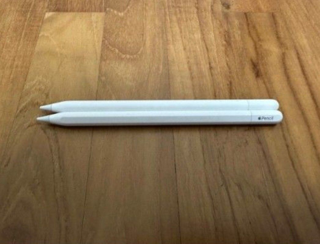 Apple Pencil USB-C439555237914224641
