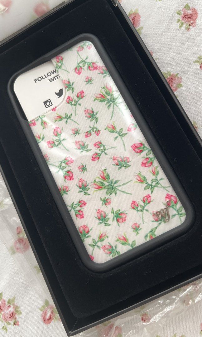 Authentic Wildflower Iphone 13 Mini Case (Category: Cases & Sleeves) located in Quezon City. Submitted by balletchrina (Listing ID 1429838485, Image 2). Description: got this for 2890 please dont haggle to much thank you!.