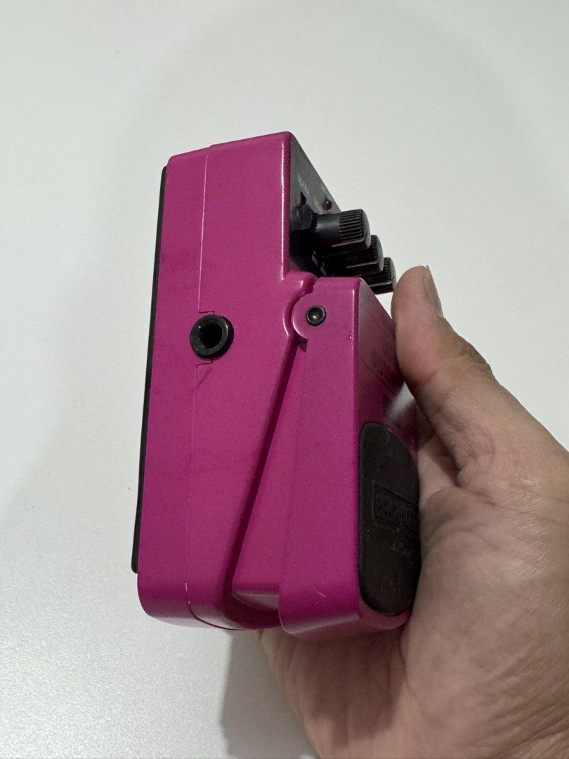 Behringer Ultra Distortion UD100 Guitar Pedal (Category: Musical Instruments) located in Pateros City. Submitted by metallinic3 (Listing ID 1429801761, Image 3). Description: .