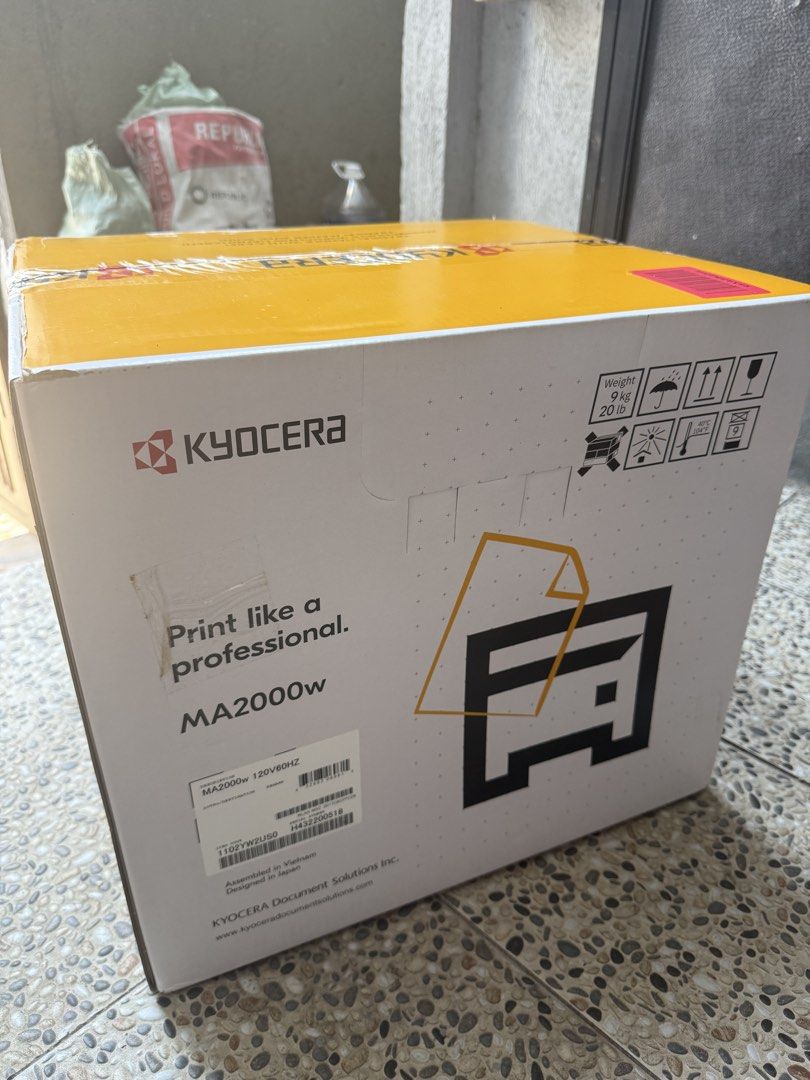 Brandnew Kyocera 3in1 Printer Scanner (Category: Printers, Scanners & Copiers) located in Malabon City. Submitted by hjcheapfindsonly (Listing ID 1429834642, Image 2). Description: Brandnew Sealed Ikaw magoopen Below SRP.