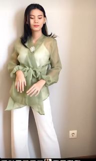 (Kategori: ) berada di . Dikirim oleh declutteringbyra (ID iklan 1429690726, Gambar 1). Deskripsi: .