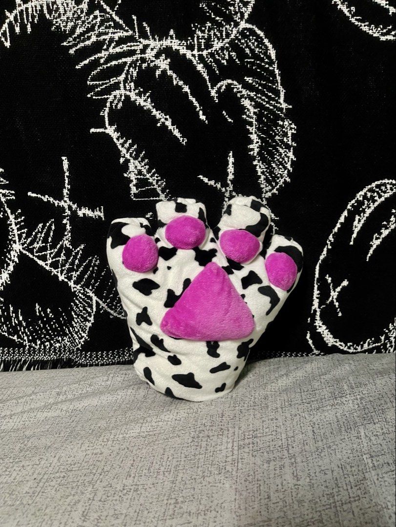 Cat Paw Pillow wearable (Category: Bedding & Towels) located in Quezon City. Submitted by listless32 (Listing ID 1427825521, Image 1). Description: .