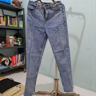 (Kategori: ) berada di . Dikirim oleh declutteringbyra (ID iklan 1429693037, Gambar 1). Deskripsi: .
