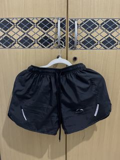 (Kategori: ) berada di . Dikirim oleh wearsbydevay (ID iklan 1429773305, Gambar 1). Deskripsi: .