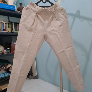 (Kategori: ) berada di . Dikirim oleh declutteringbyra (ID iklan 1429691399, Gambar 1). Deskripsi: .