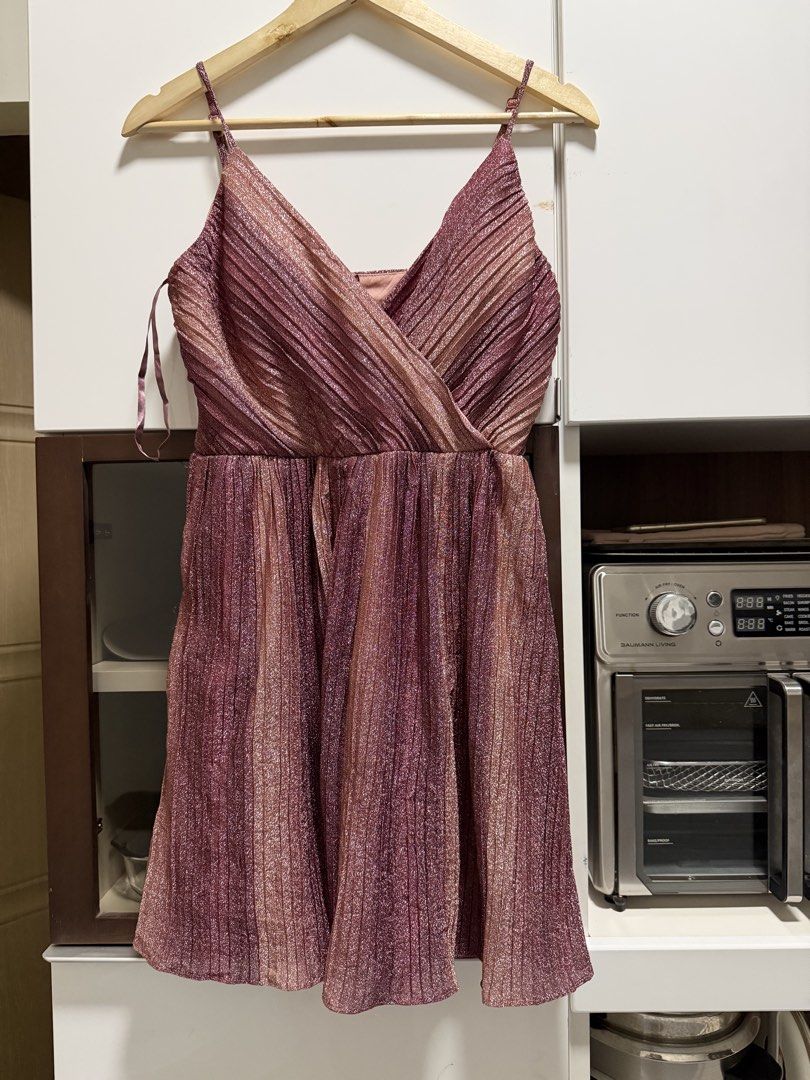 City Studio Glittery Dress - Size M (Category: Dresses) located in Tarlac. Submitted by never.wearing (Listing ID 1429745220, Image 1). Description: Padded dress fits up to 38 bust and 32 waist.