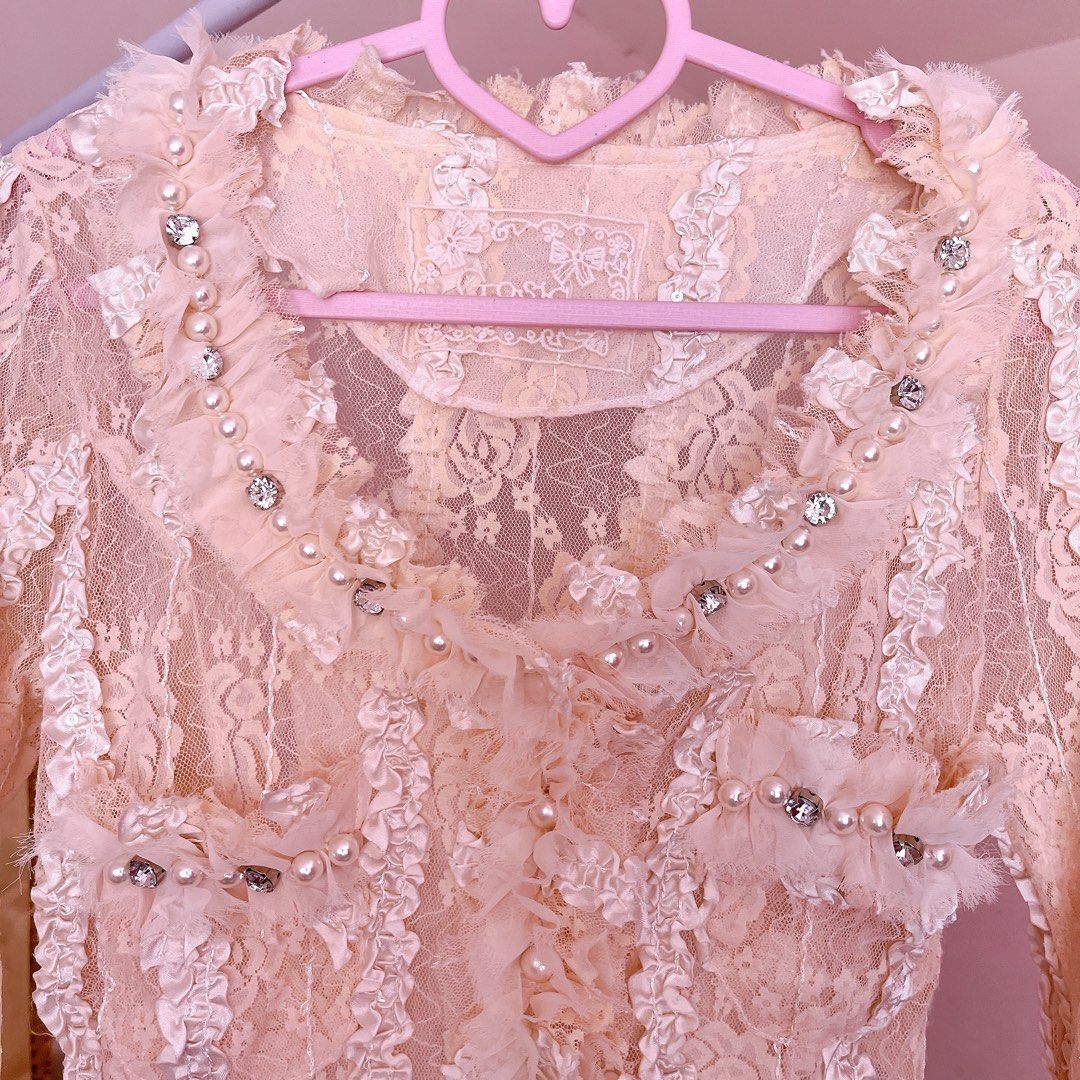 Cream Lace Blouse with Embellishments (Category: Blouses) located in Santa Rosa. Submitted by tellea (Listing ID 1425364809, Image 2). Description: .