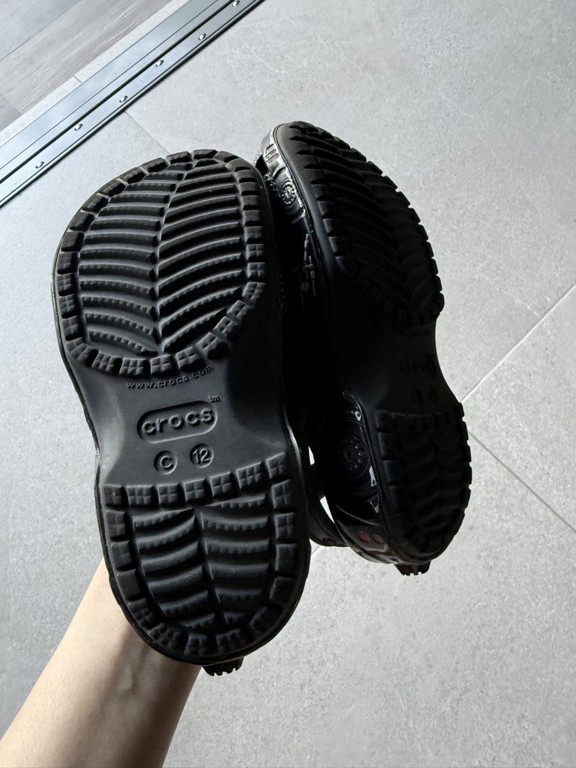 Crocs Batman C12 Kids' Shoes (Category: Babies & Kids Fashion) located in Muntinlupa City. Submitted by saveonseconds (Listing ID 1429753423, Image 2). Description: Crocs Kids C12 DC Batman classic clog sandals .