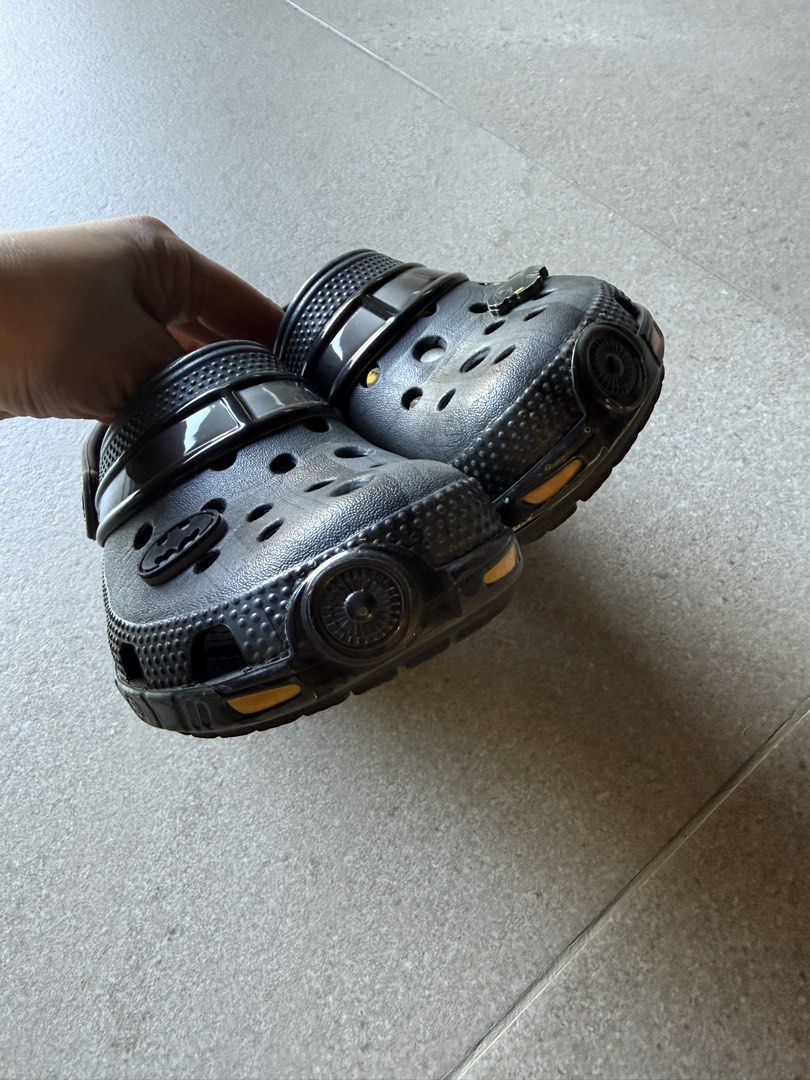 Crocs Batman C12 Kids' Shoes (Category: Babies & Kids Fashion) located in Muntinlupa City. Submitted by saveonseconds (Listing ID 1429753423, Image 3). Description: Crocs Kids C12 DC Batman classic clog sandals .