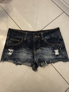 (Category: ) located in . Submitted by ddheyo (Listing ID 1429773768, Image 1). Description: .